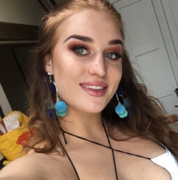 SweetMegan from City of Stoke-on-Trent,United Kingdom